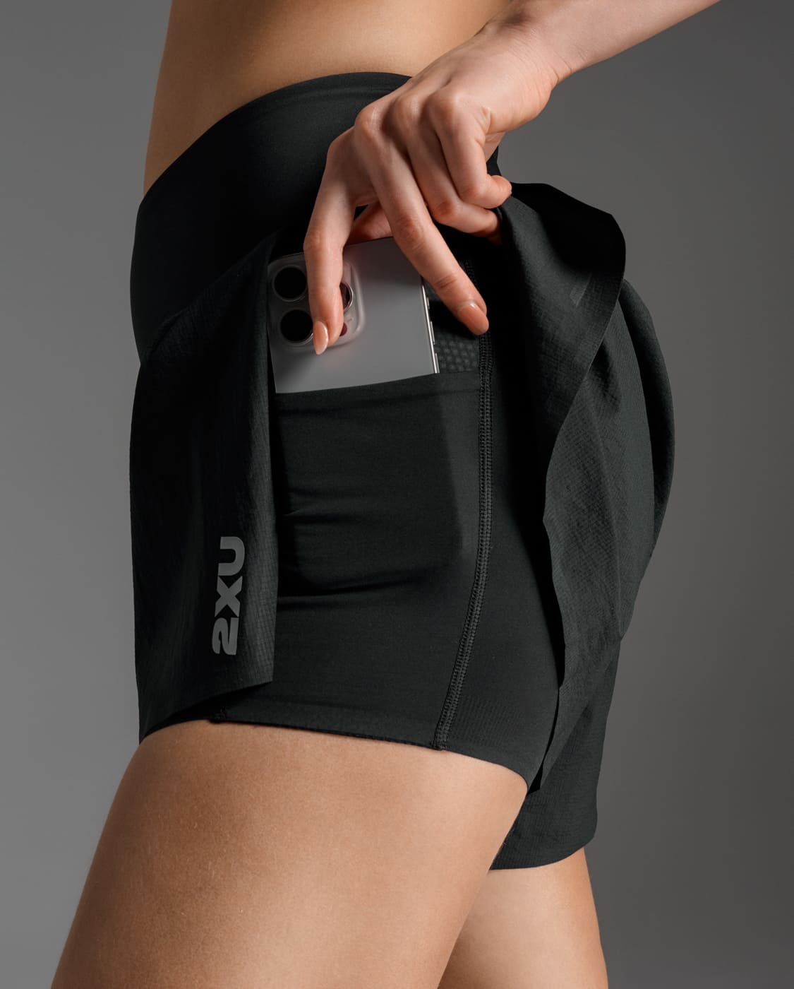 2xu Aero Hi-Rise 2-in-1 3 Inch Shorts Womens - Black / Silver Reflective
