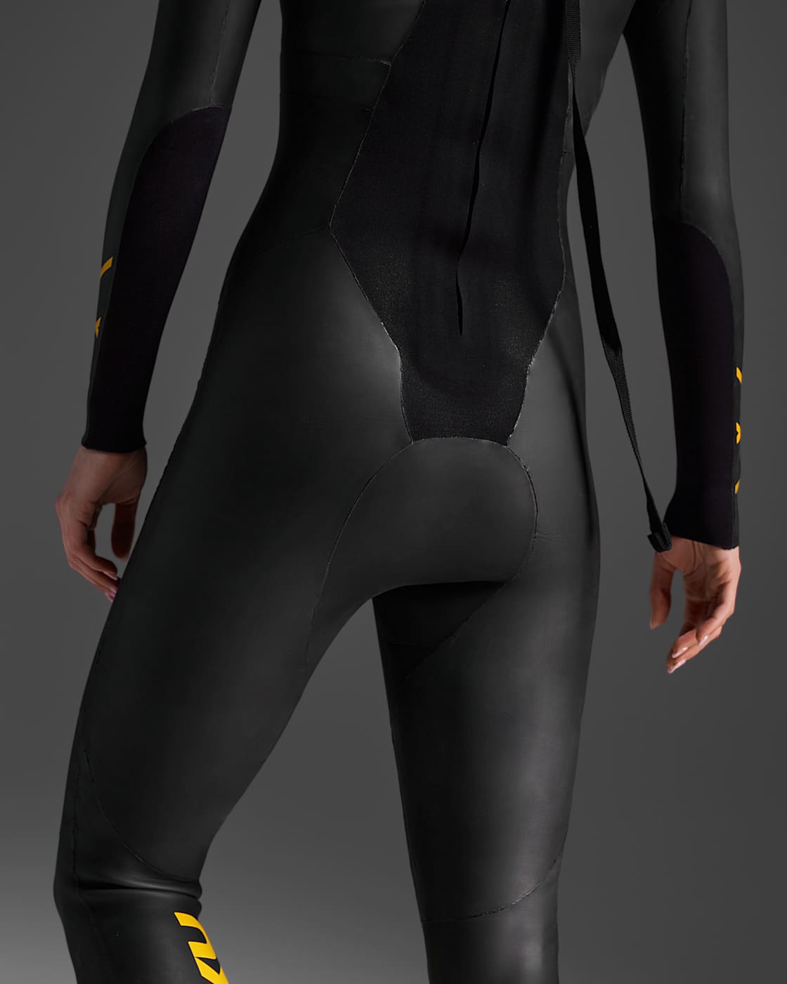 2xu Propel:1 Wetsuit Womens - Black / Ambition