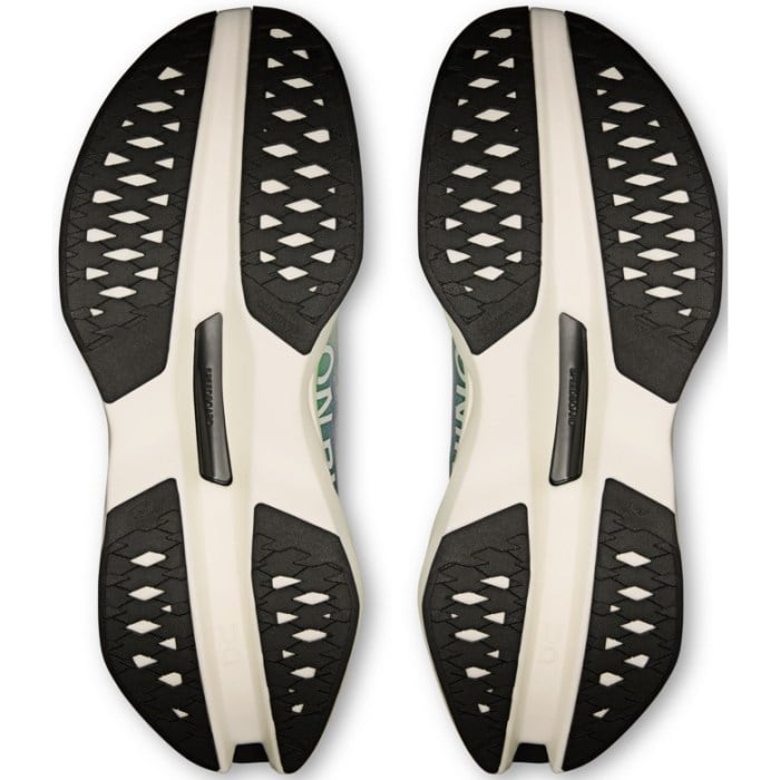 On Cloudboom Max Mens