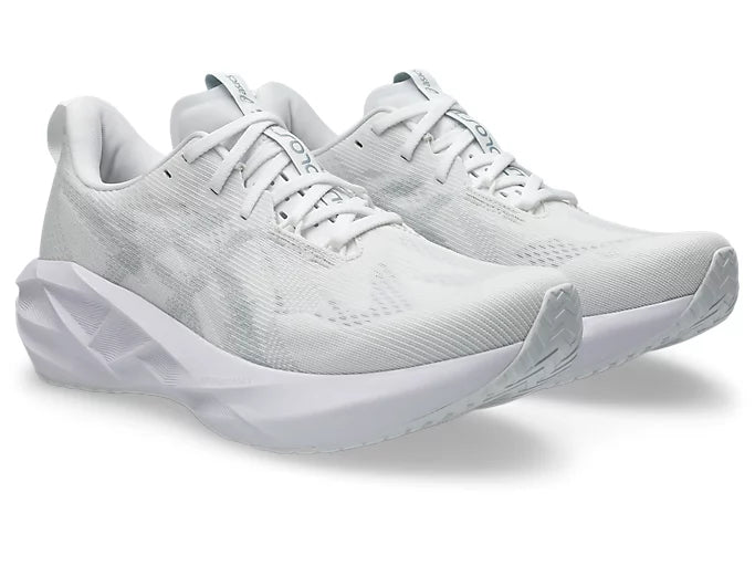 ASICS Novablast 5 Womens