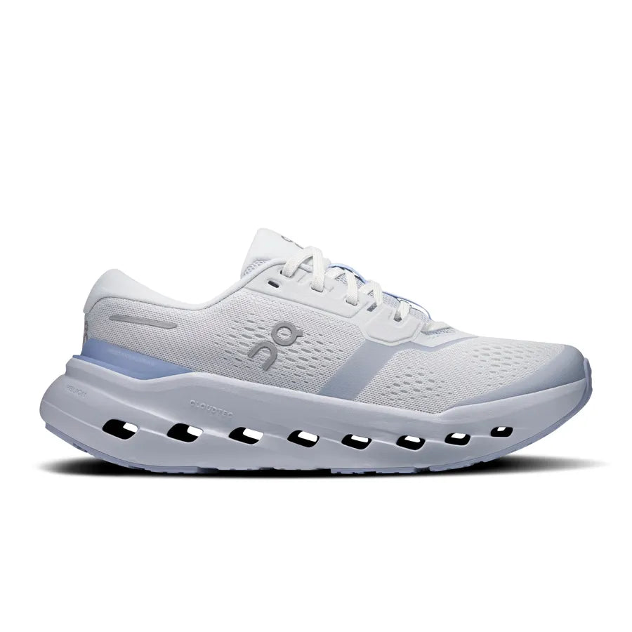 On CloudRunner 3 - Womens